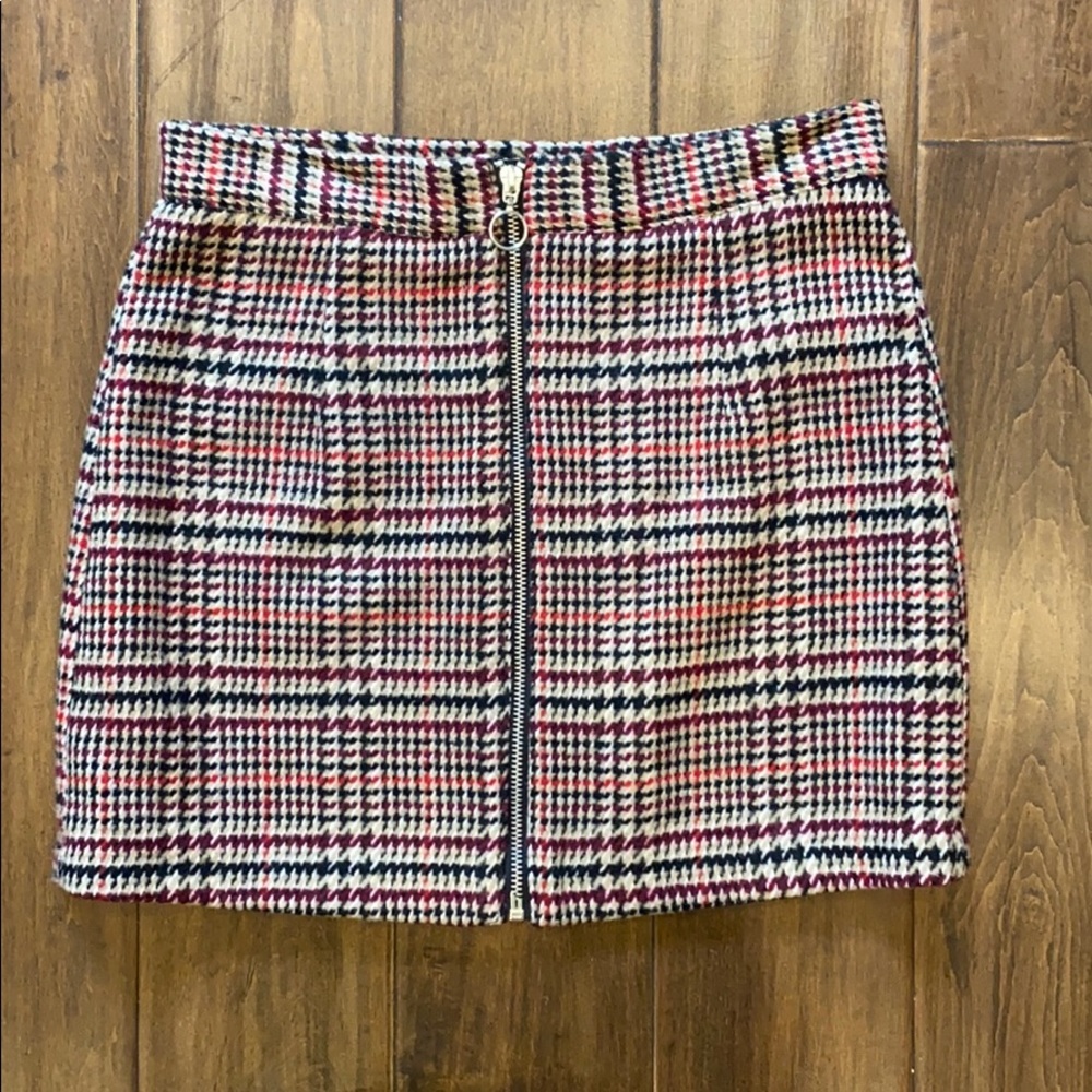 Forever 21 Houndstooth Zip Up Skirt
